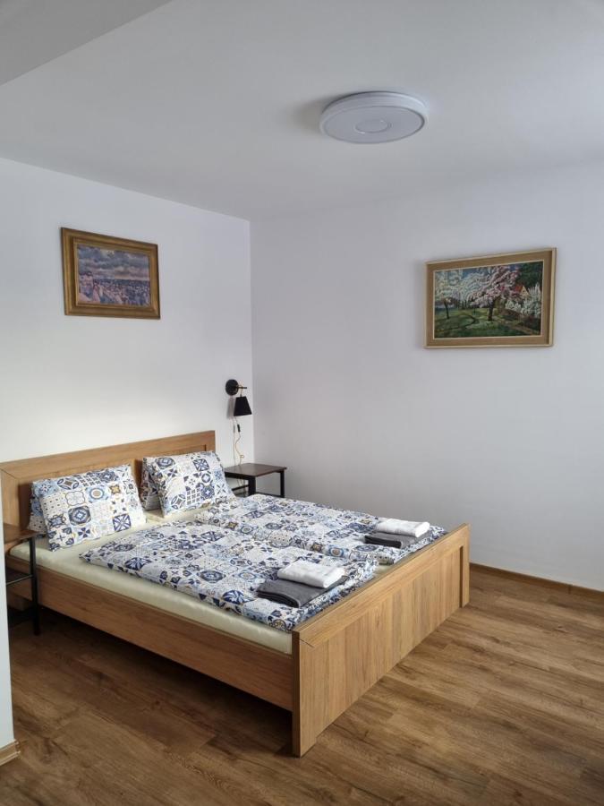 Apartmany U Petra Есеник Экстерьер фото