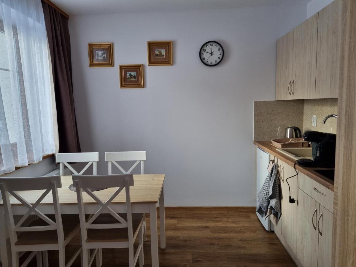 Apartmany U Petra Есеник Экстерьер фото